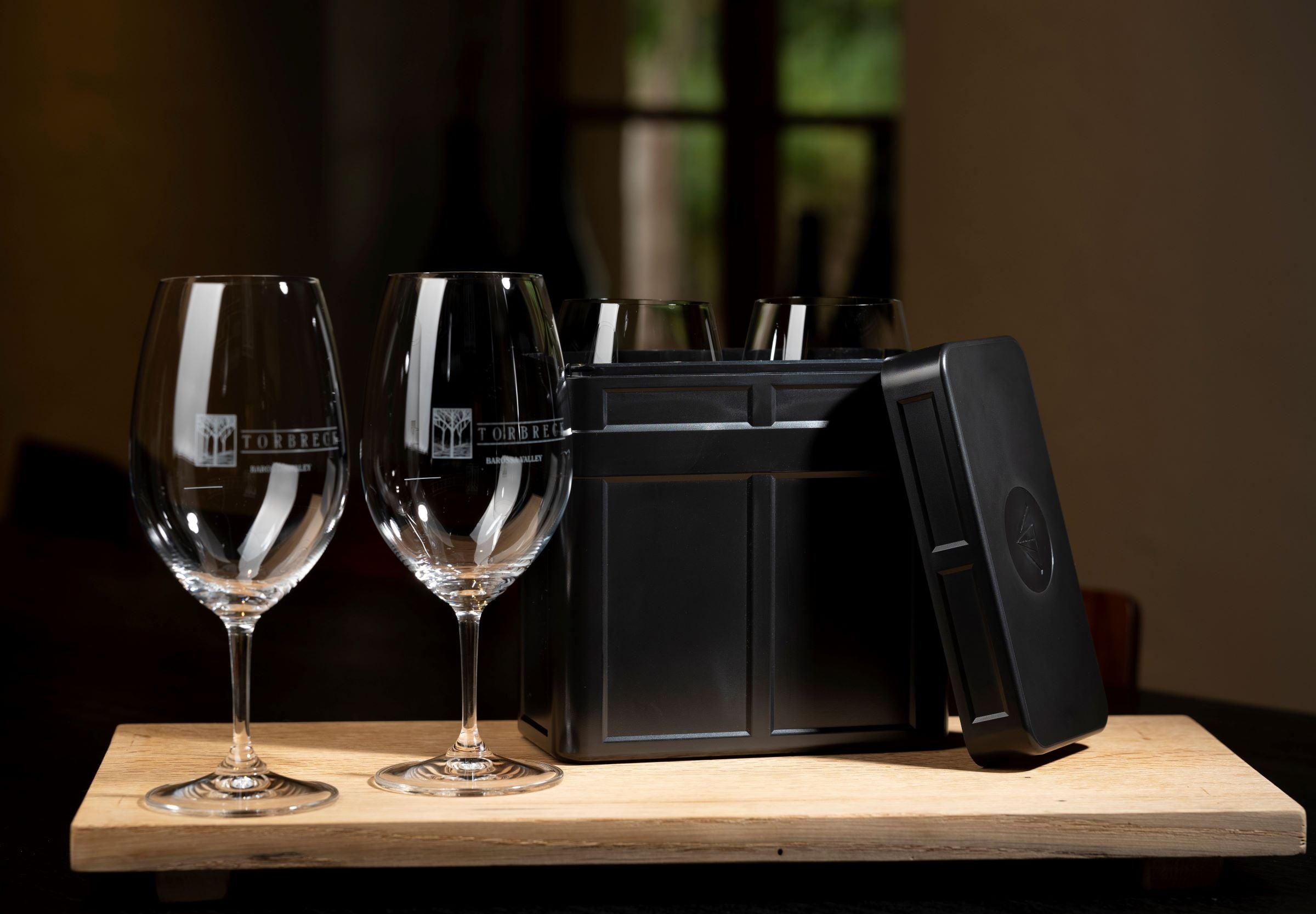 Twin Glass Explorer Box